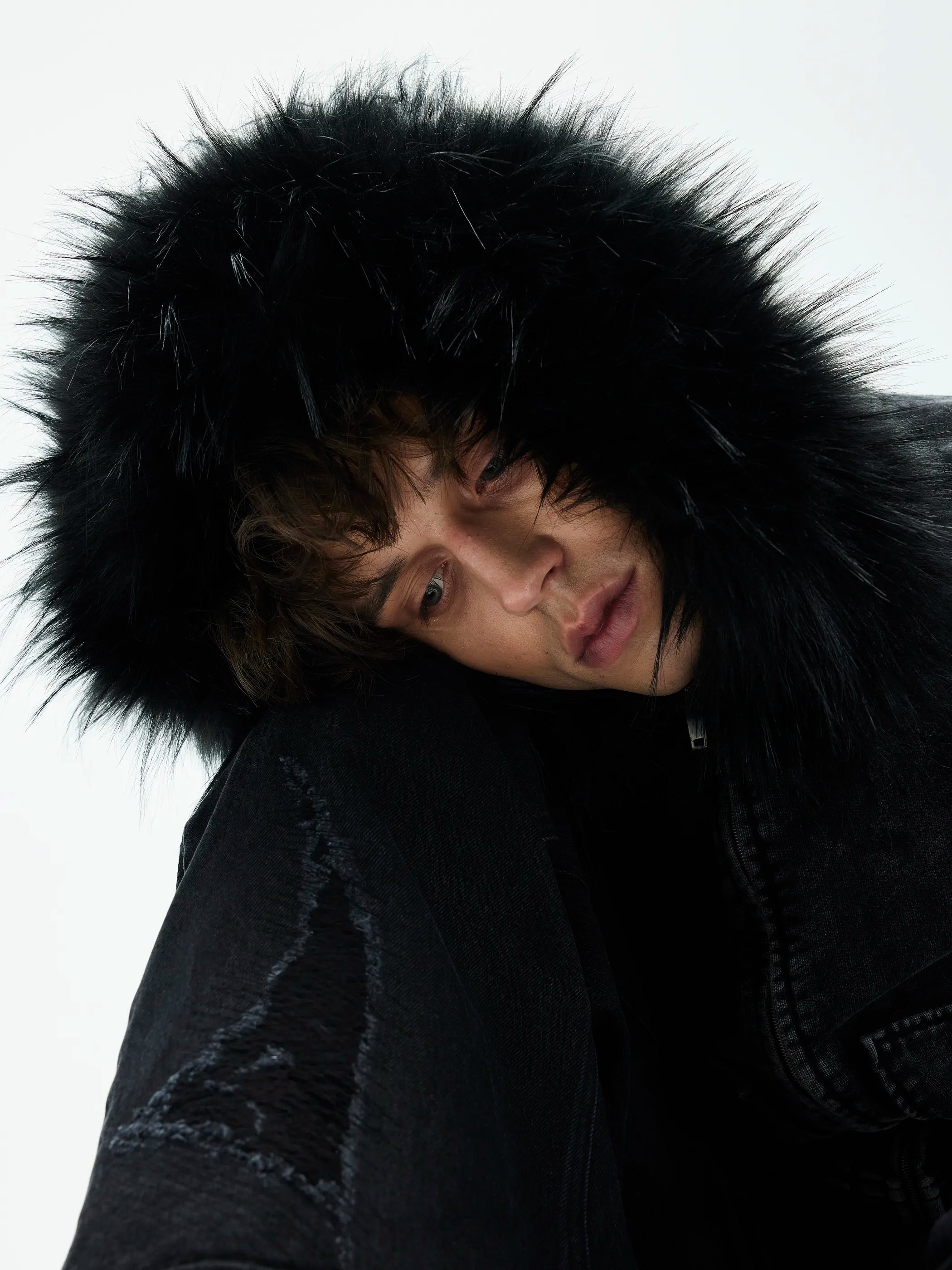 Model shot of Detachable Hood Hoodie 8