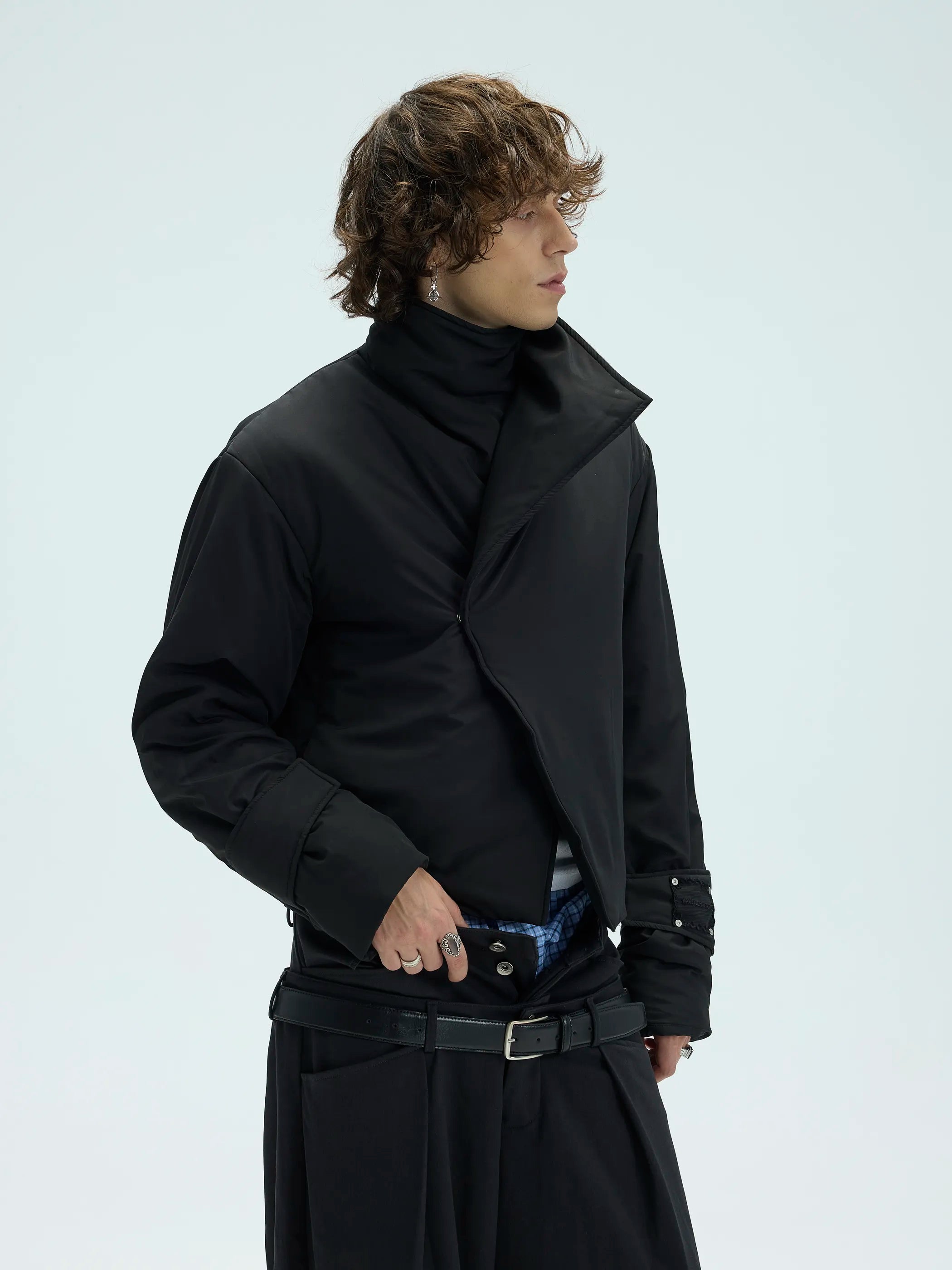 Model shot of Single-Button High-Neck Split-Hem Cotton Coat 4