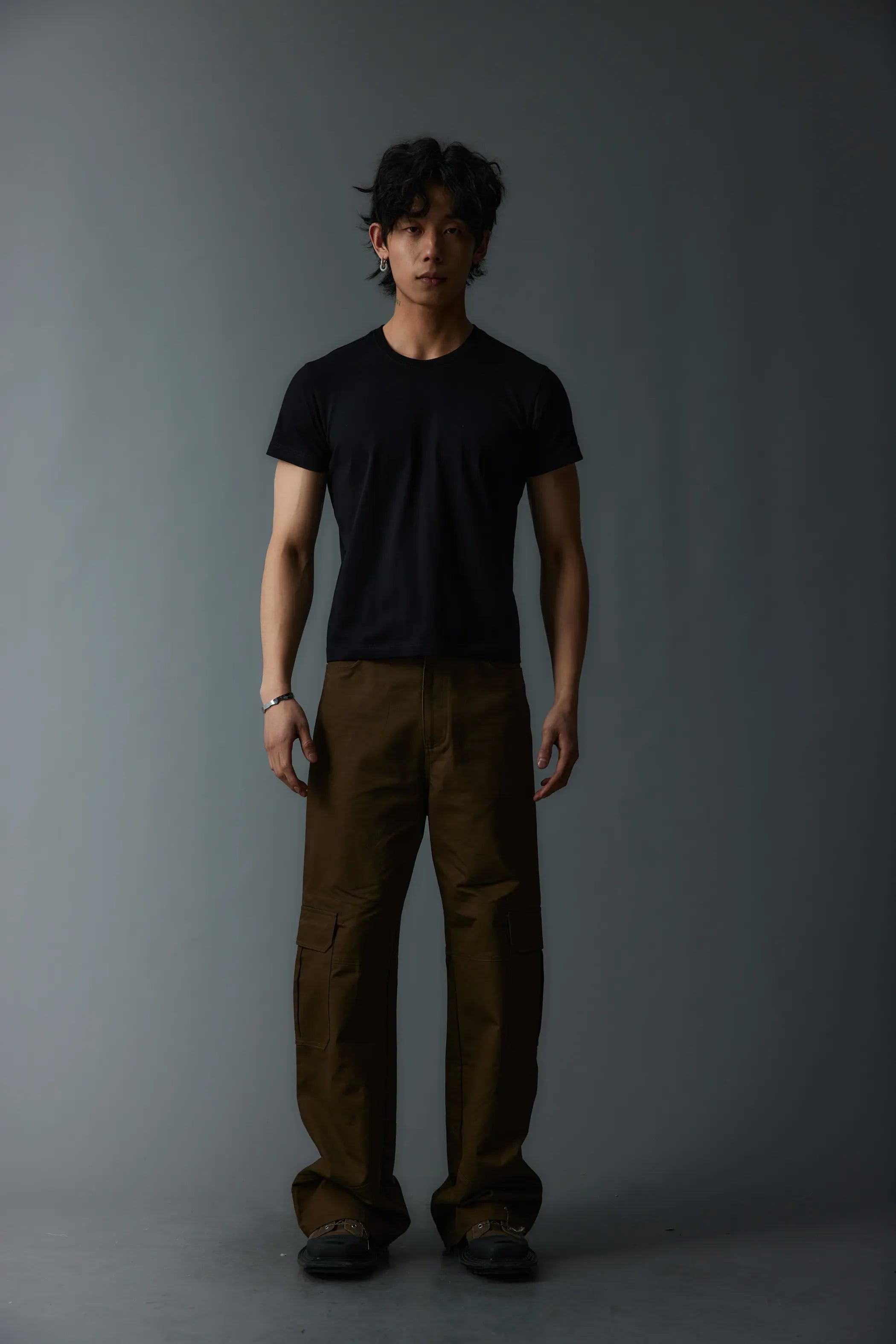 Model shot of Classic Cotton Layering Tee 2