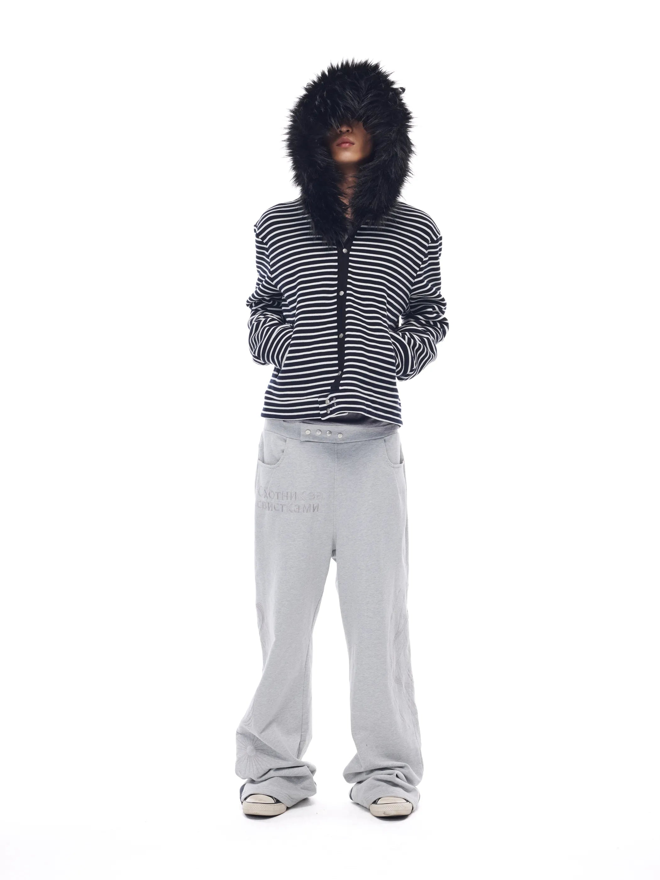 Hooded sweatshirt jacket
