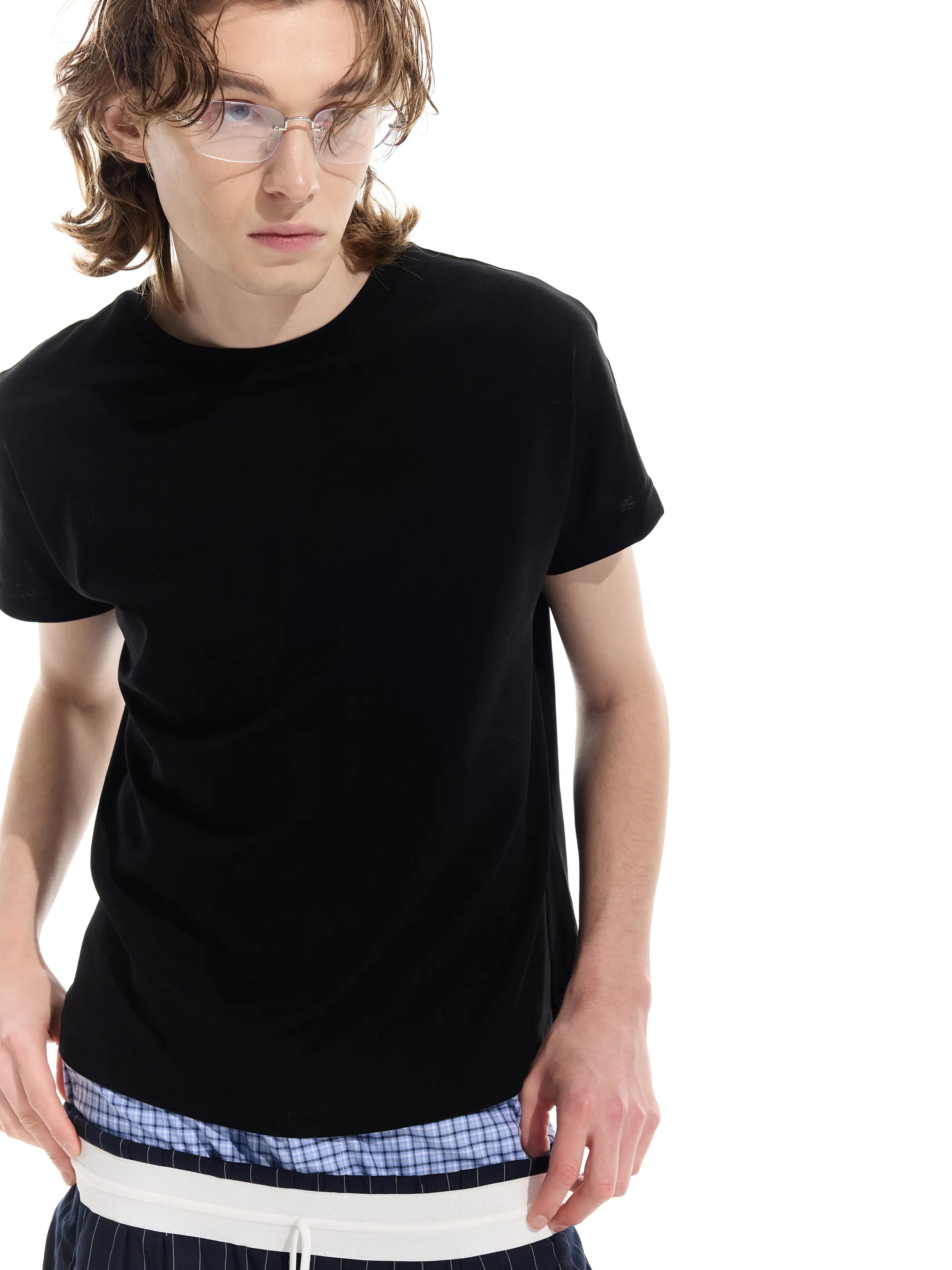 Model shot of Essential Commute Short-Sleeve Tee 3