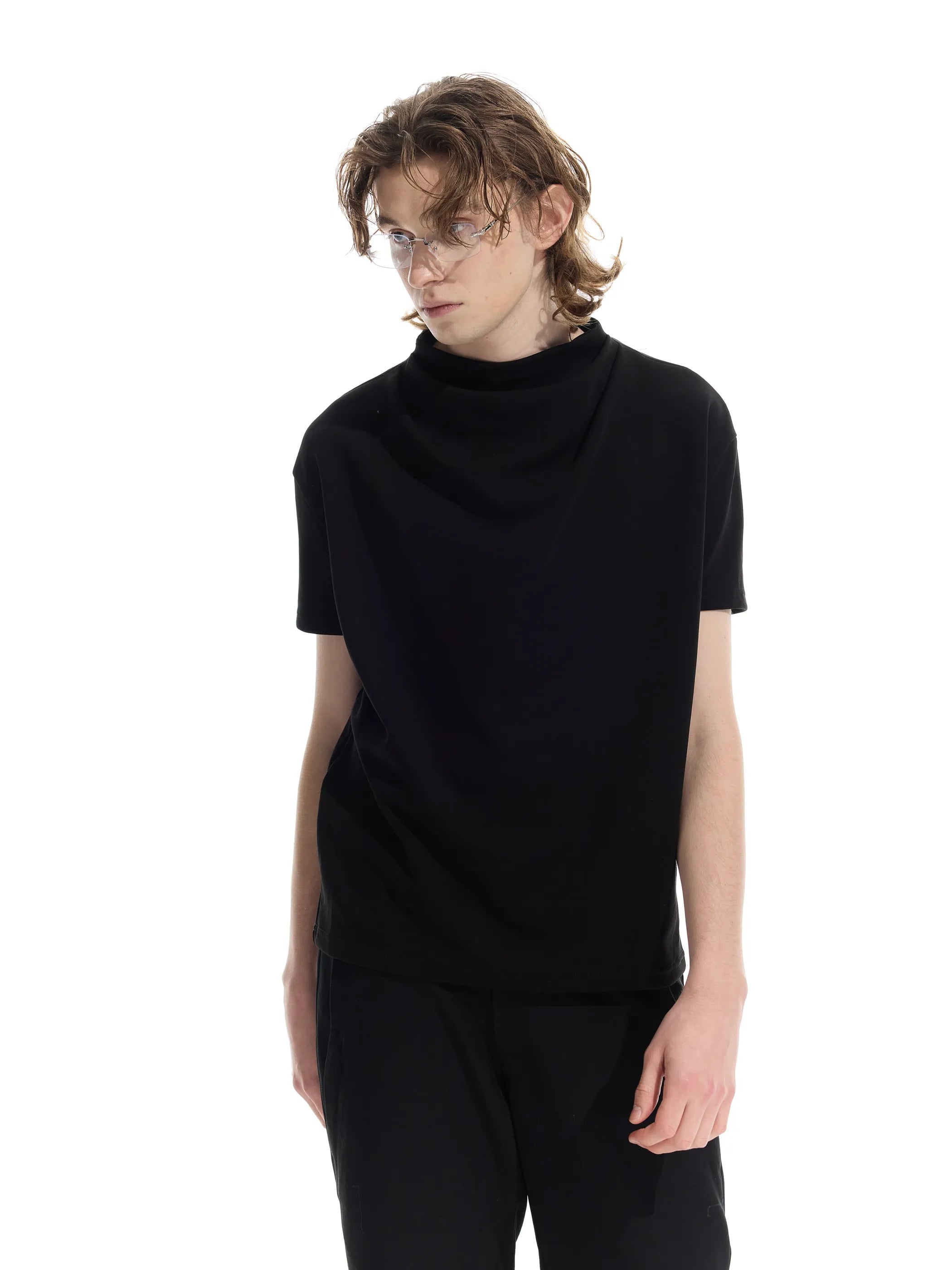 Semi-high neck ruched casual T-shirt