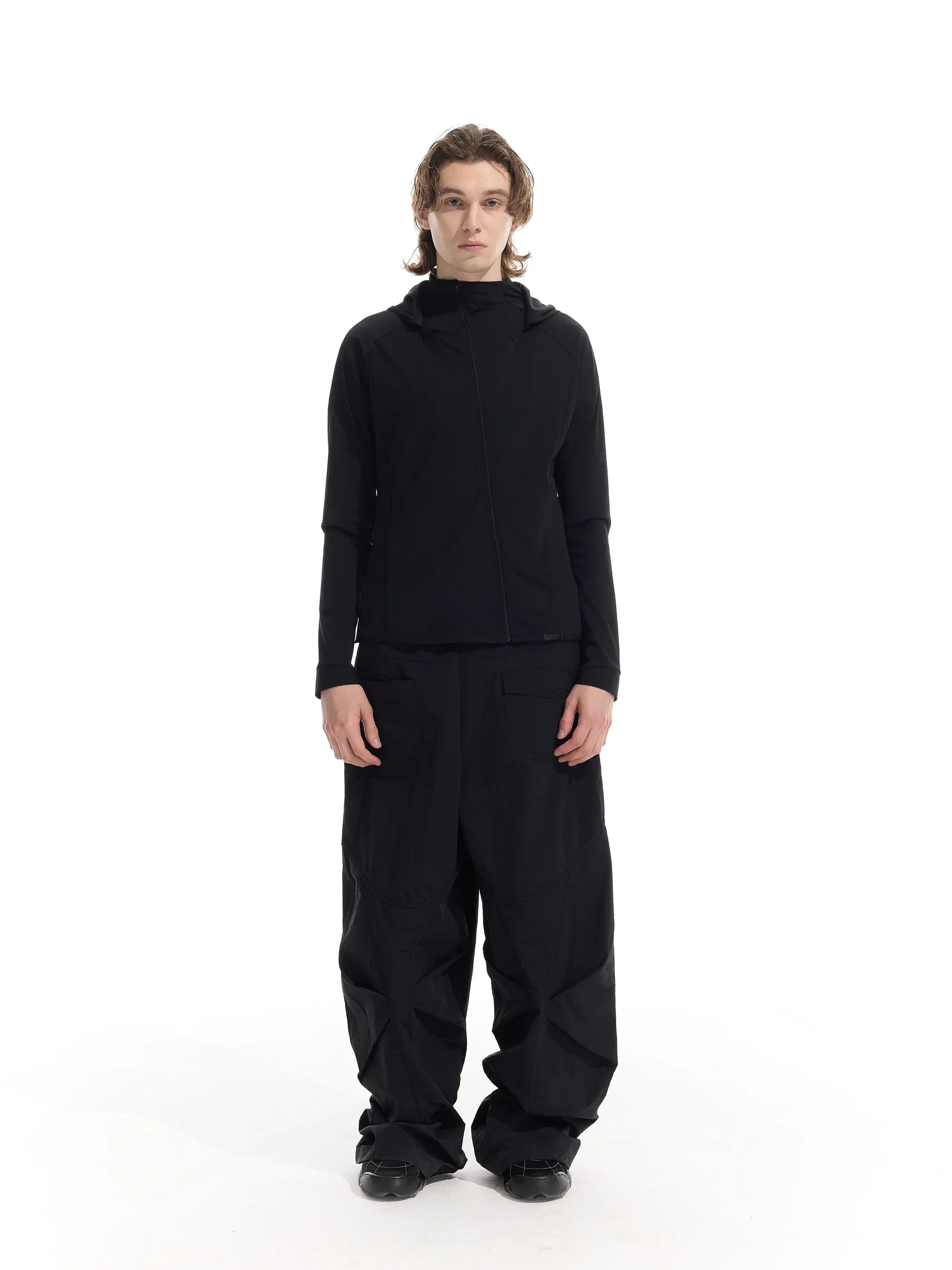 Model shot of UPF50+ Detachable Hood Sun Protection Jacket 2