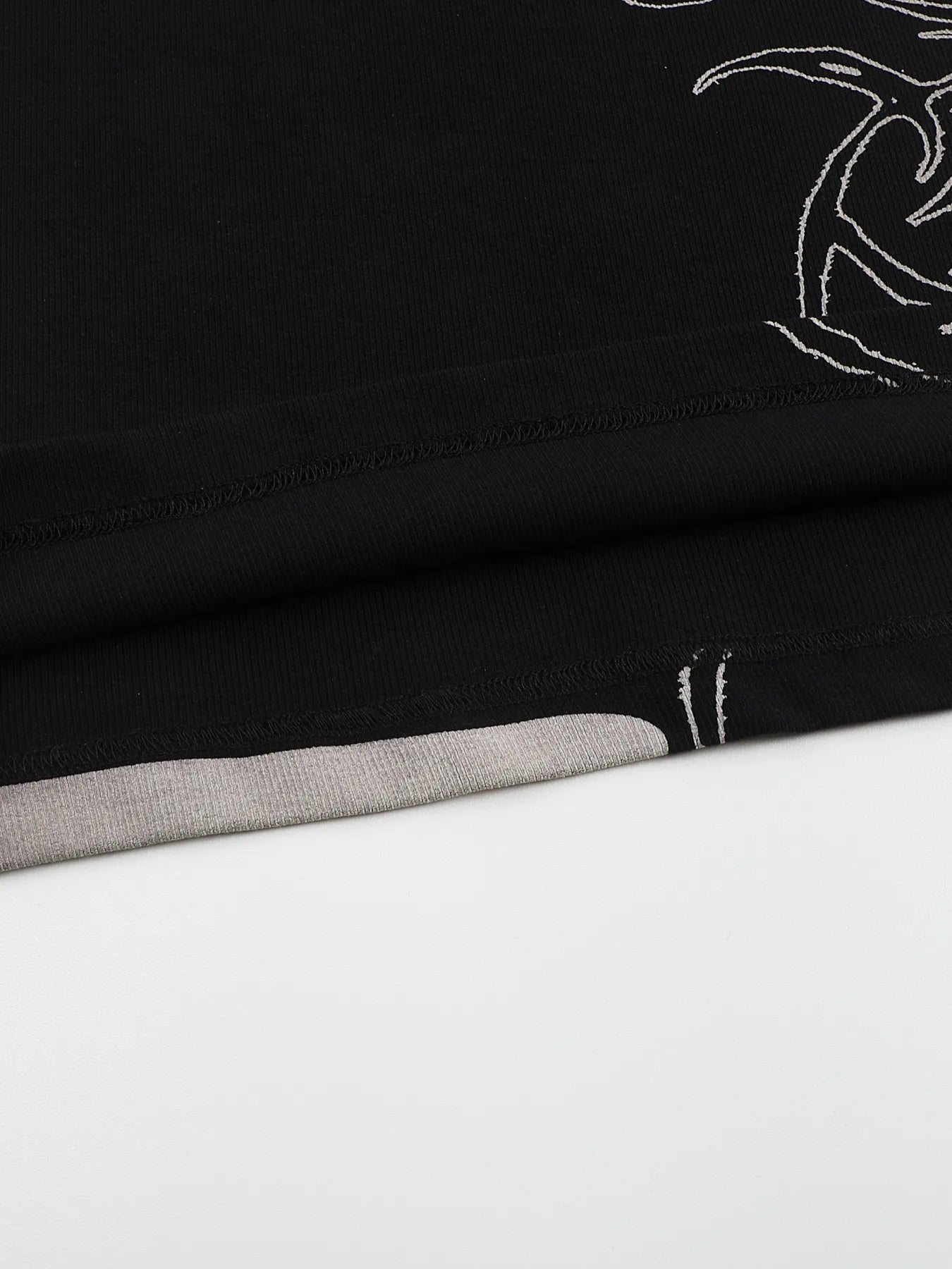 Graffiti high-stretch tank top