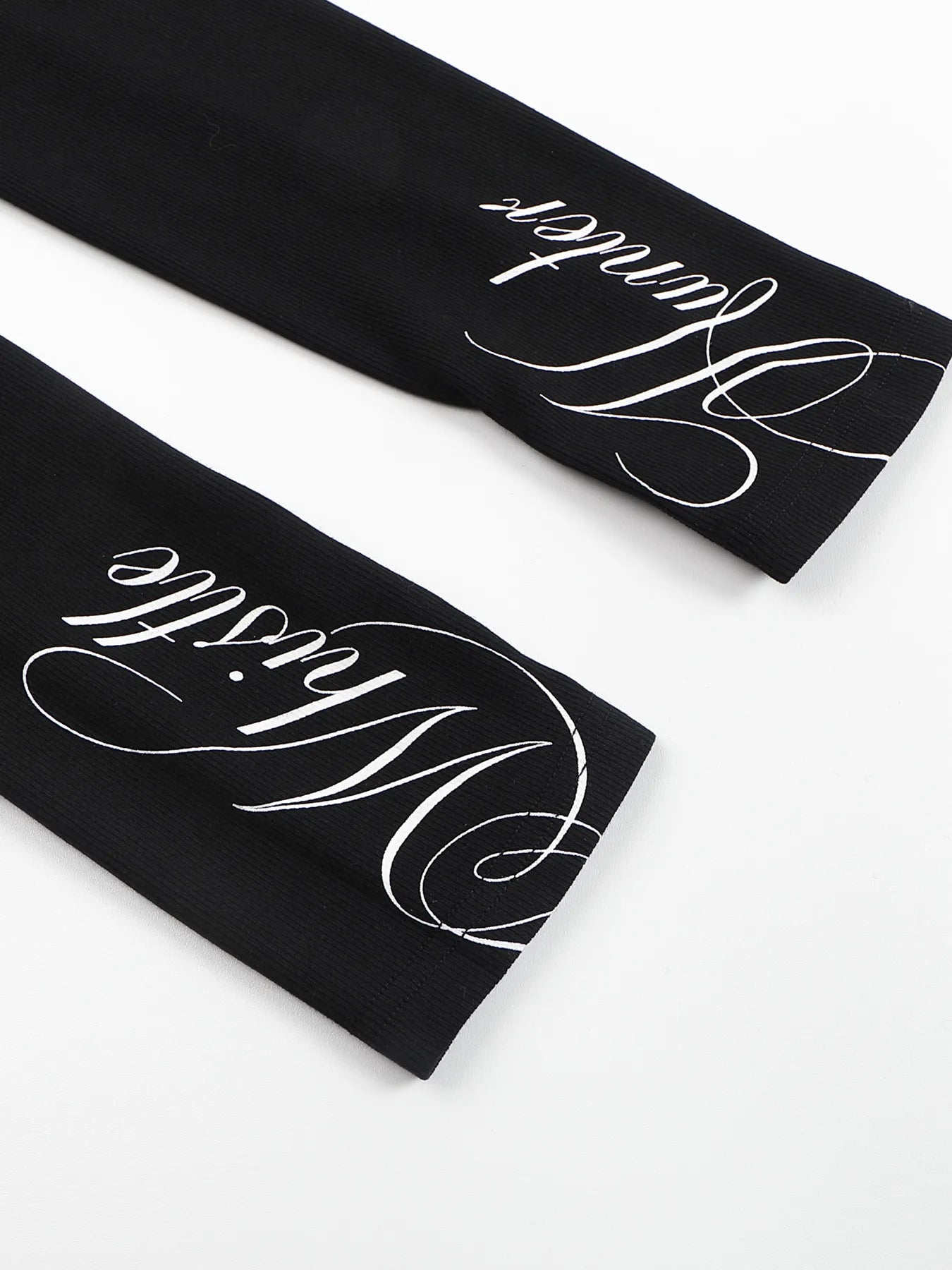 Sleeve motif long-sleeve tee