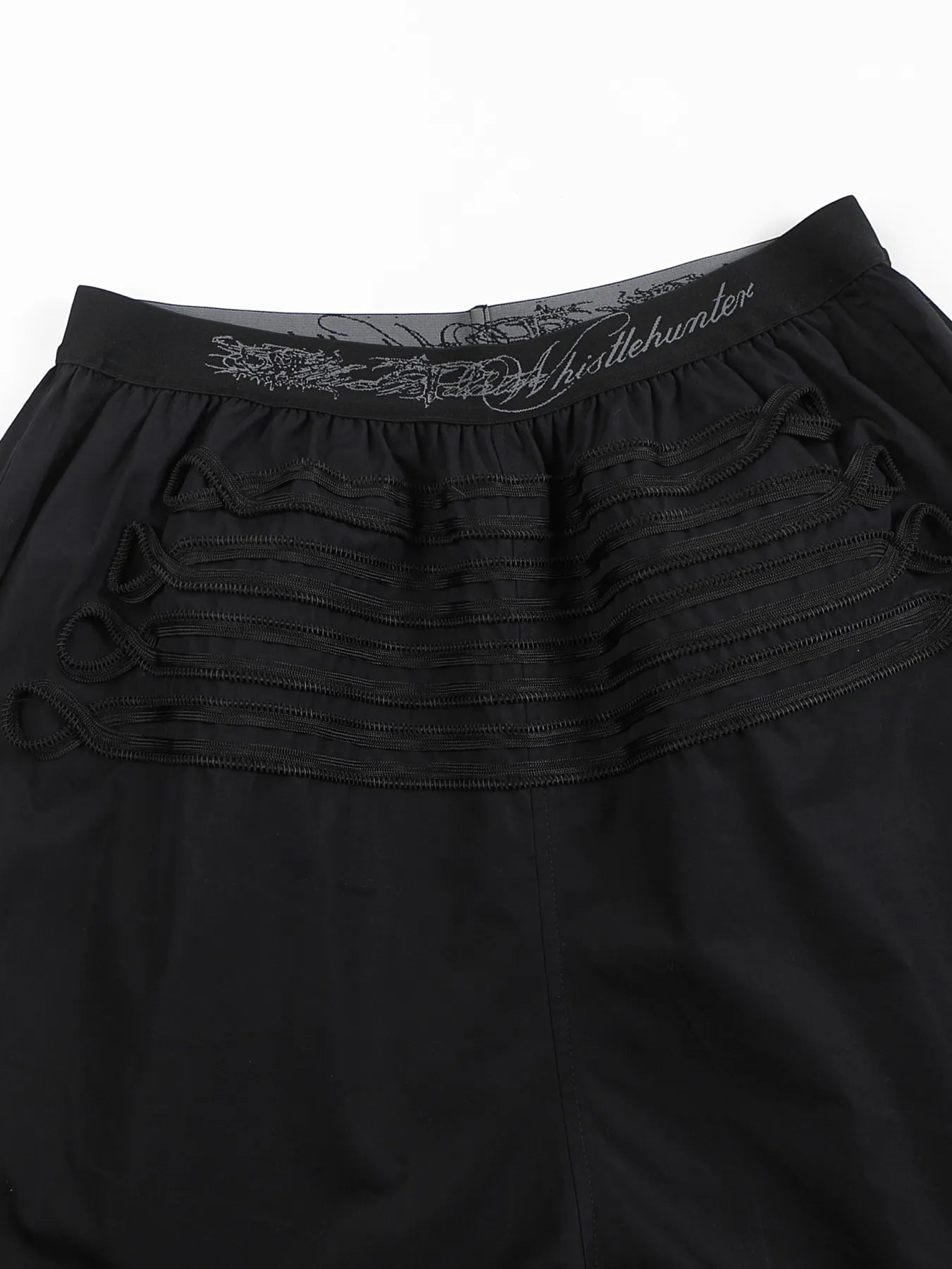 Court-style wind-resistant short pants