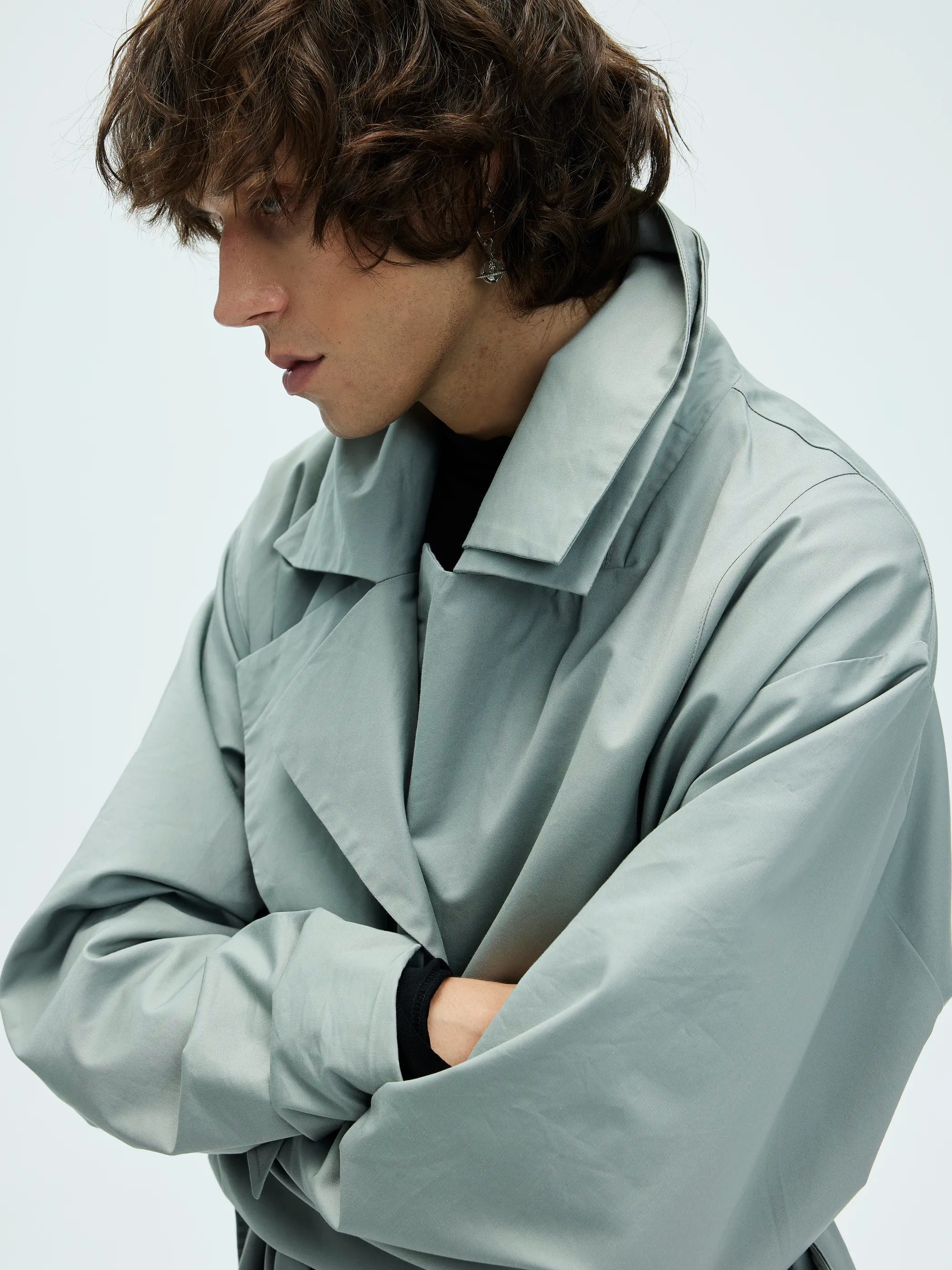 Model shot of Dual-Collar Chesterfield Coat 4