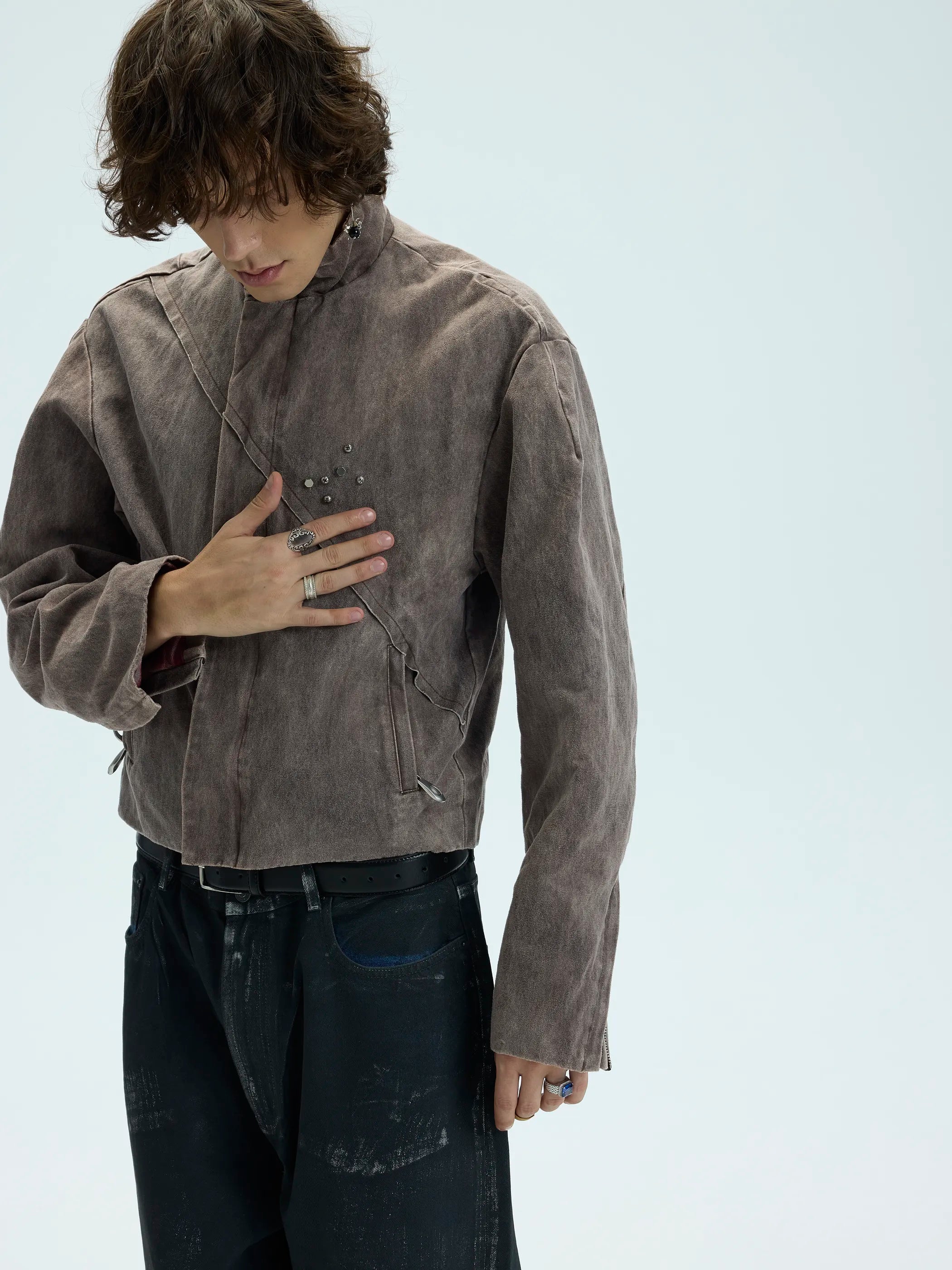 Model shot of Interchangeable Pin-Decorated Blazer 3