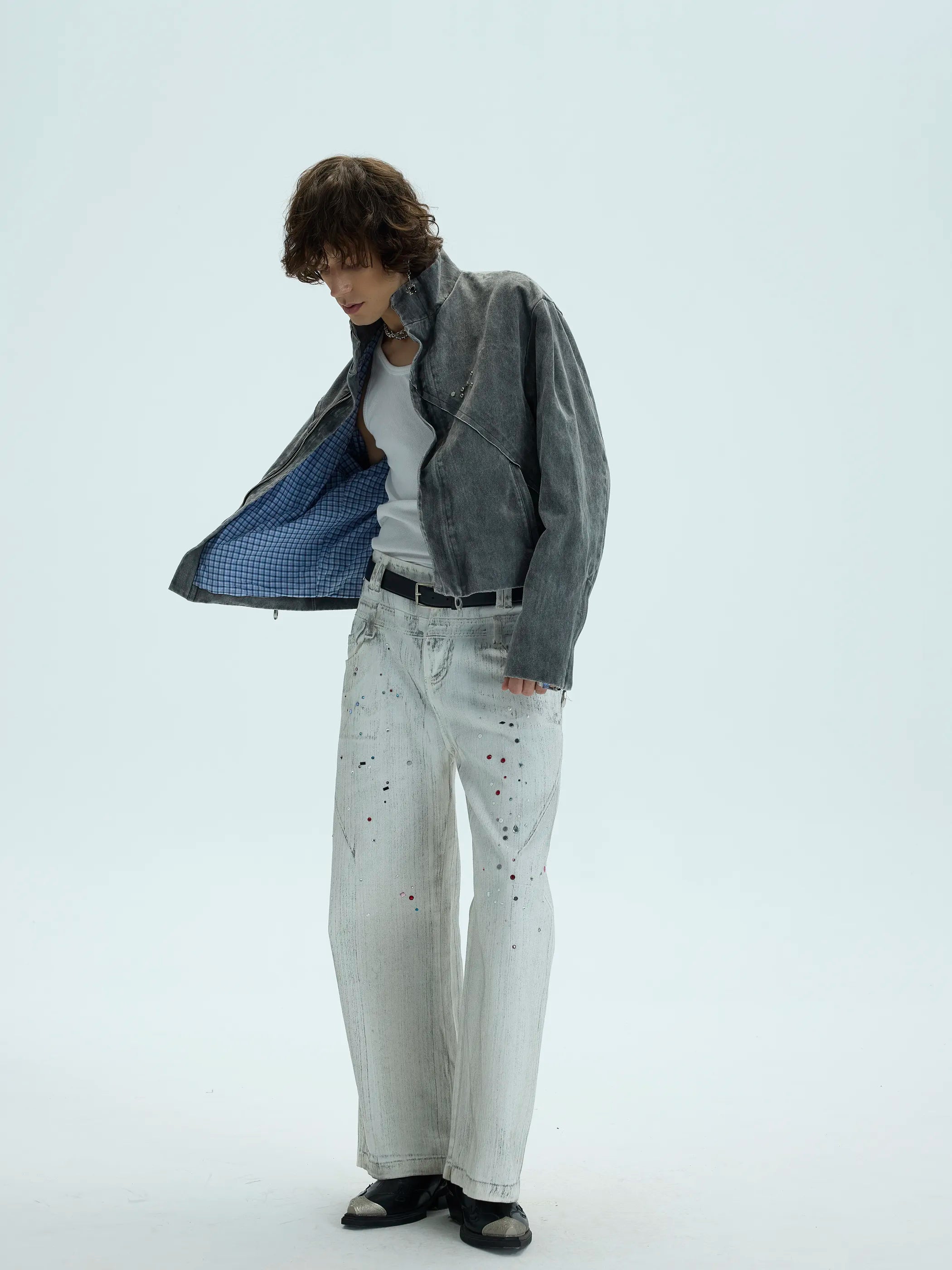 Model shot of Interchangeable Pin-Decorated Blazer 7