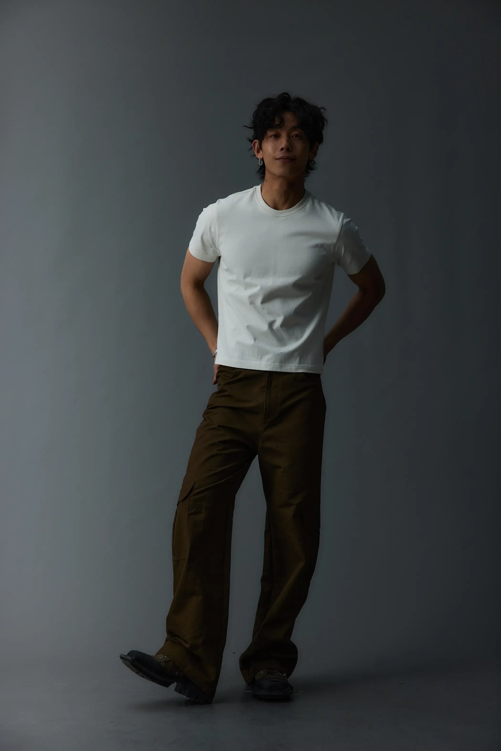Model shot of Classic Cotton Layering Tee 6