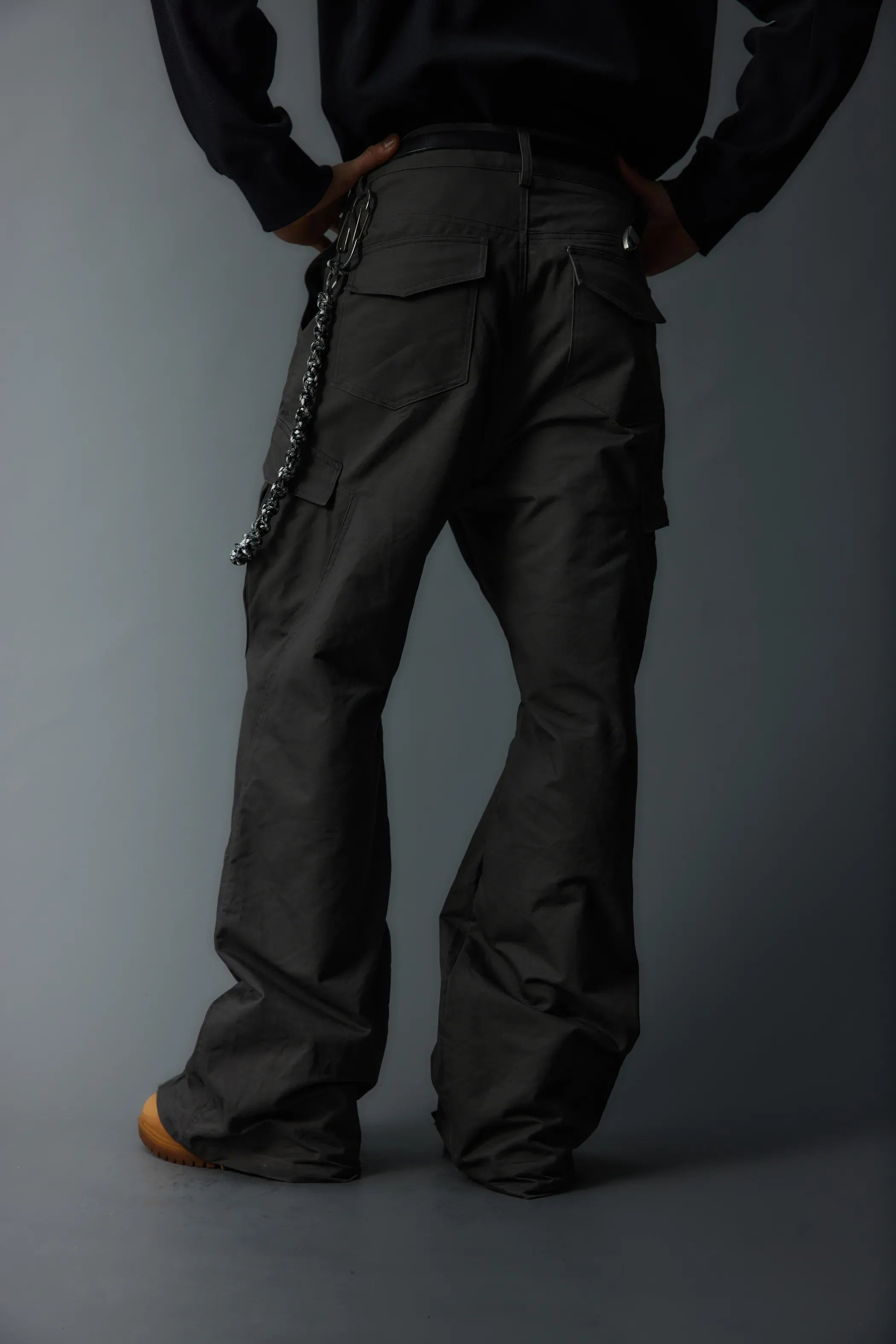 Model shot of Deconstructed Zip-Fasten Workwear 6