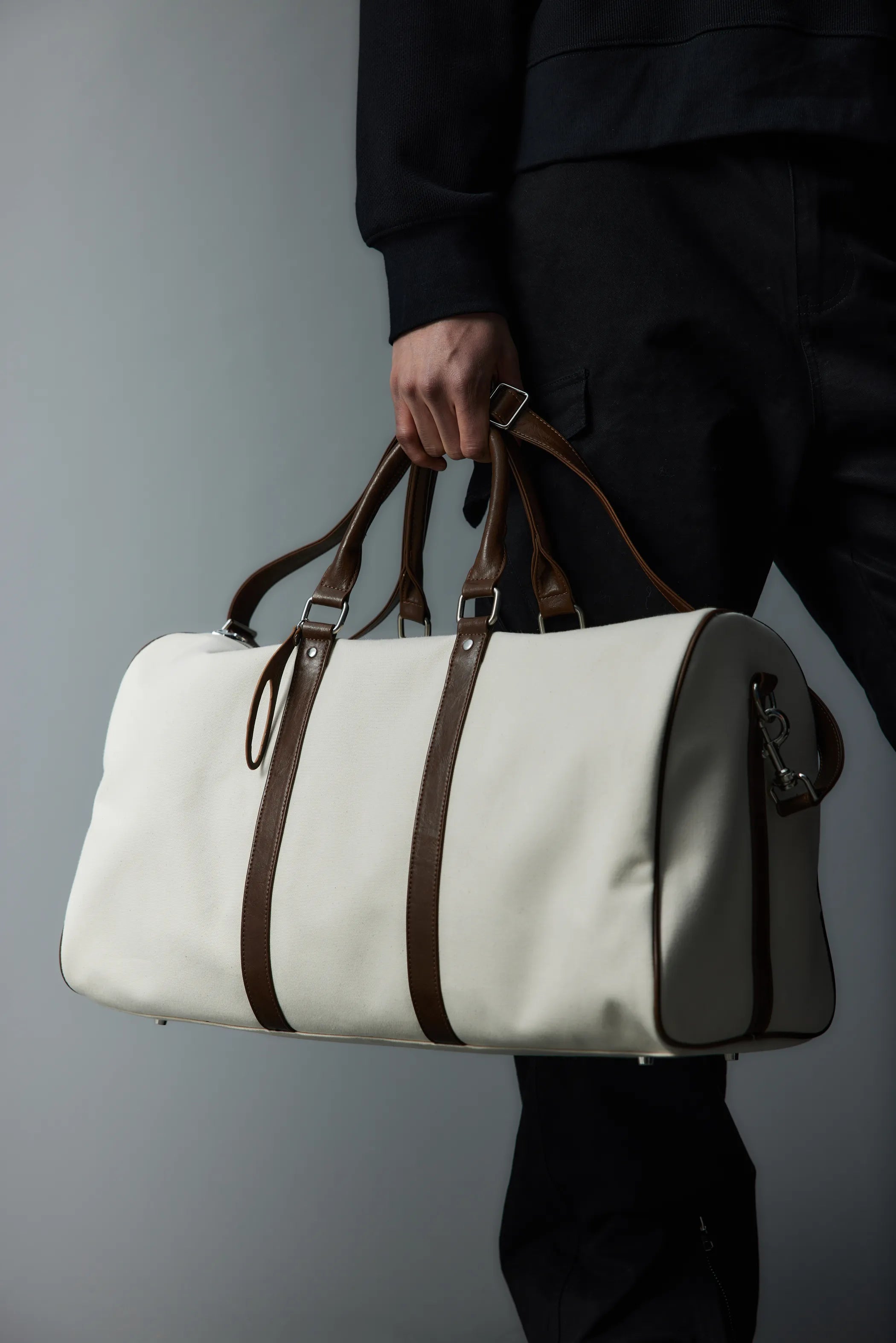 Canvas travel bag