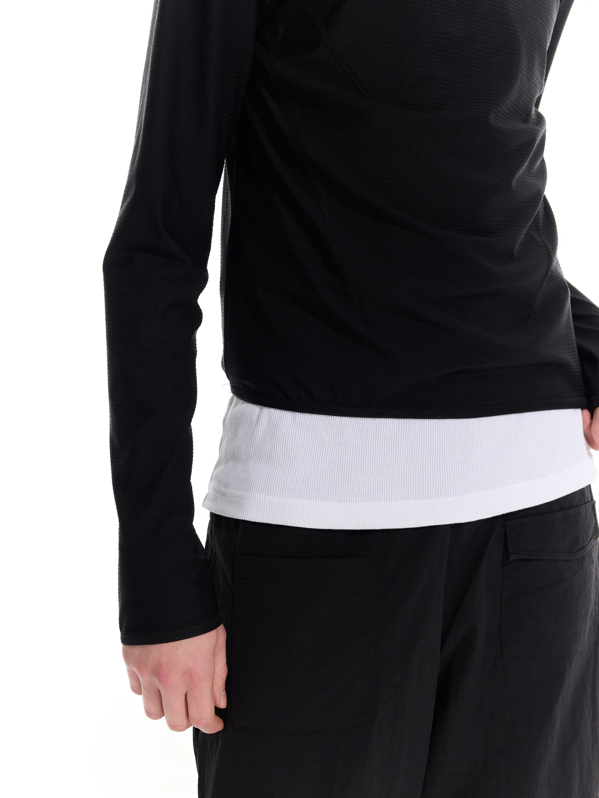 Half-open zip-up sun-protective long sleeve