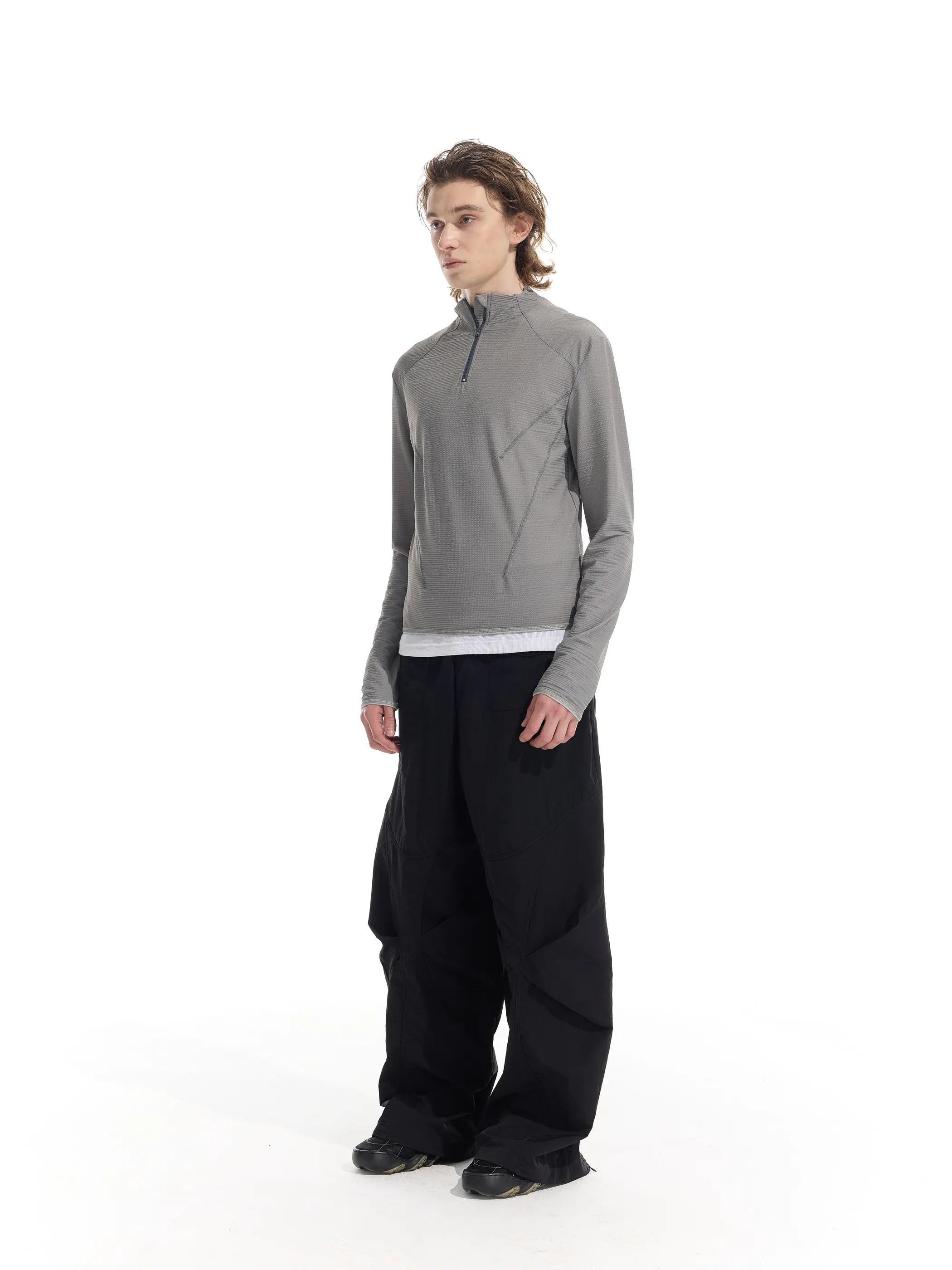 Half-open zip-up sun-protective long sleeve