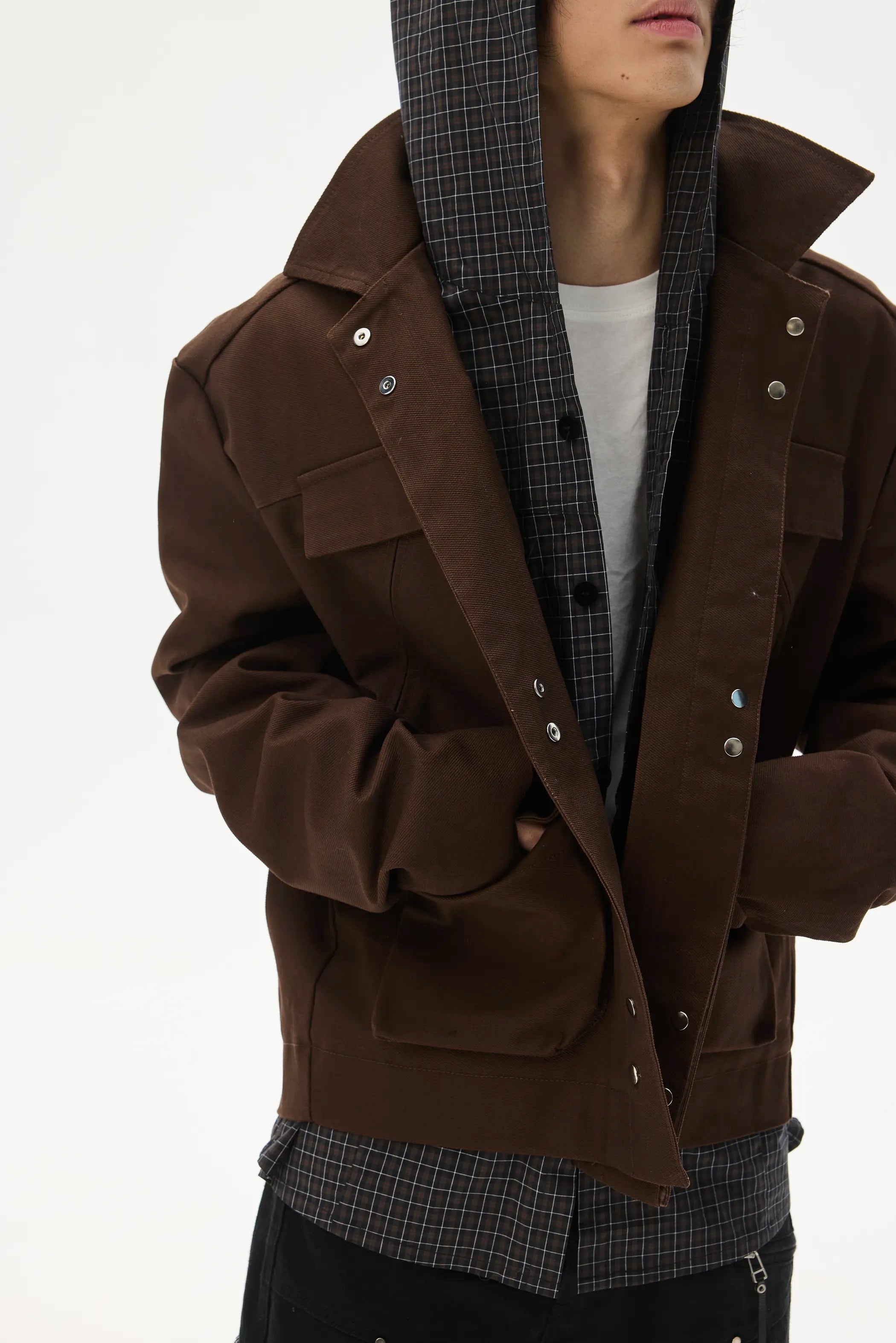 Model shot of Lace-Label Multi-Pocket Magnetic Closure Jacket 4