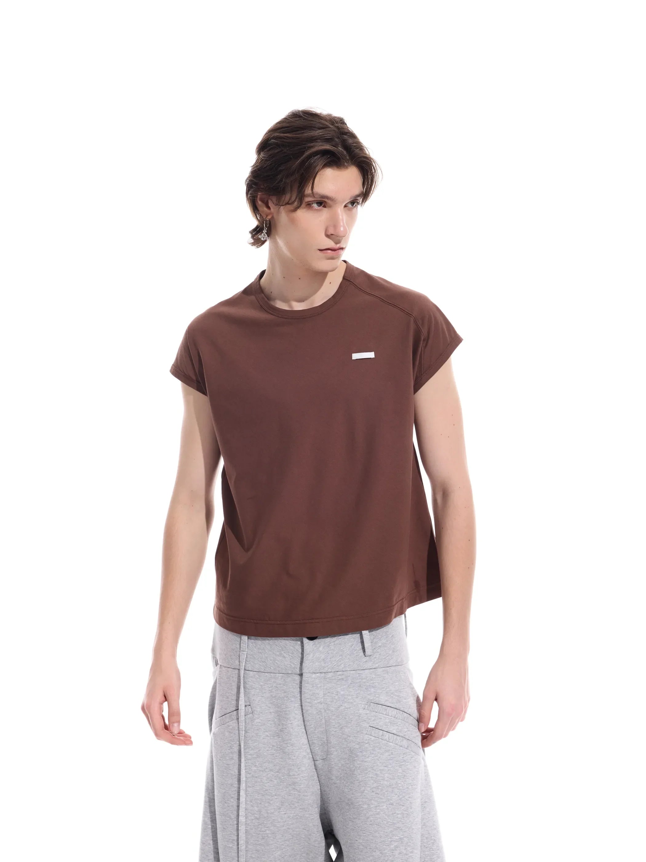 Minimalist construction crop tee