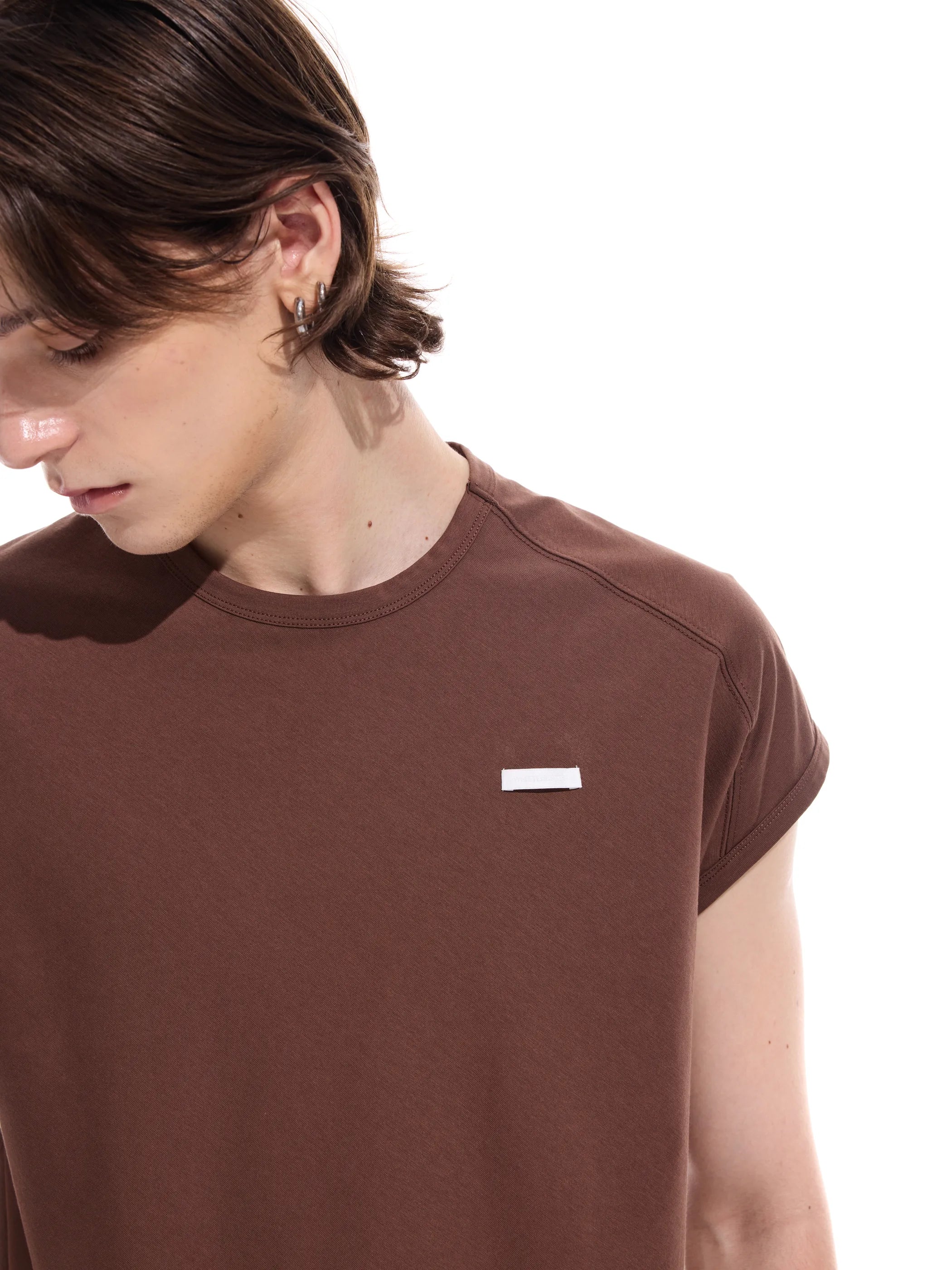 Minimalist construction crop tee