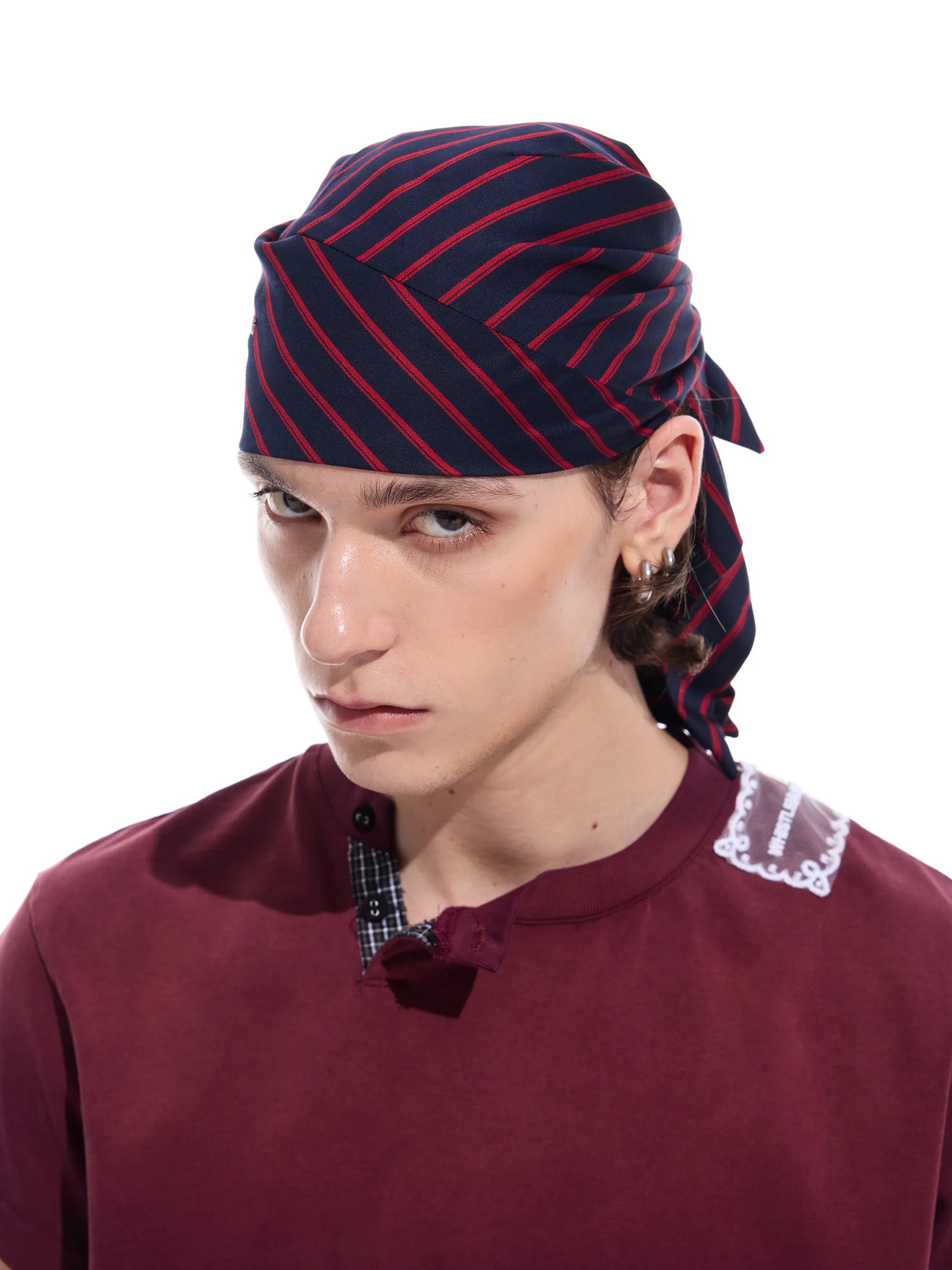 Striped detachable-chain bandana