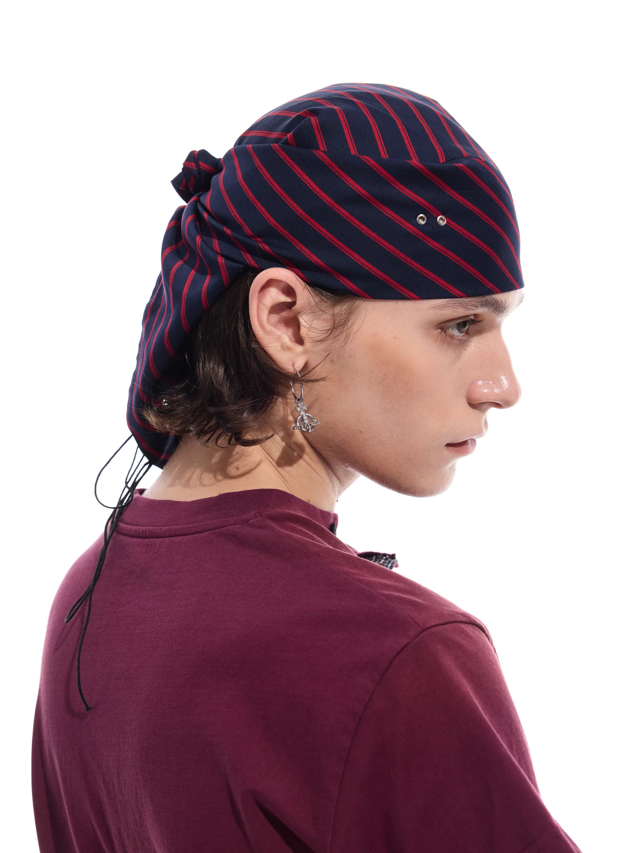 Striped detachable-chain bandana