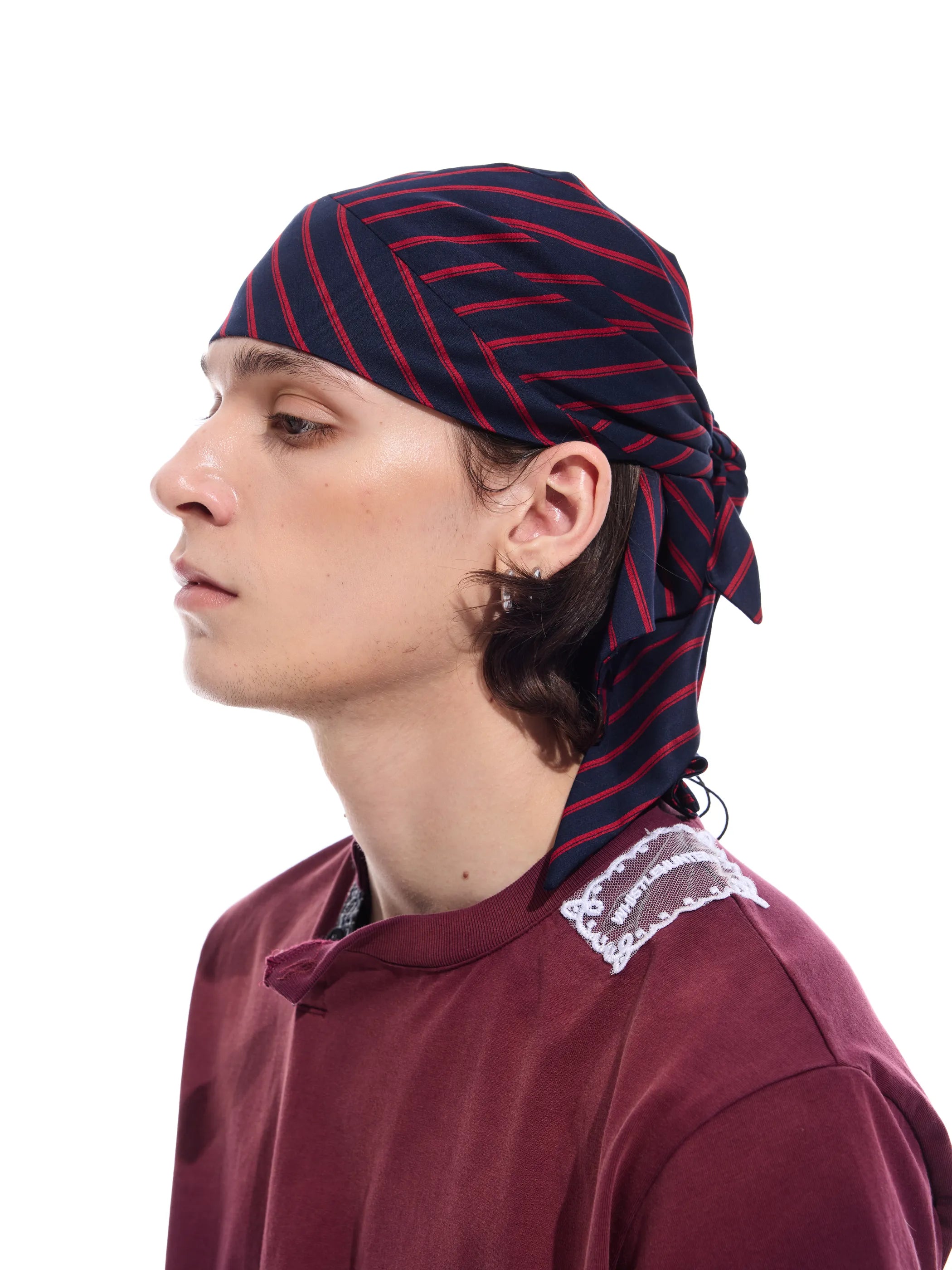 Striped detachable-chain bandana