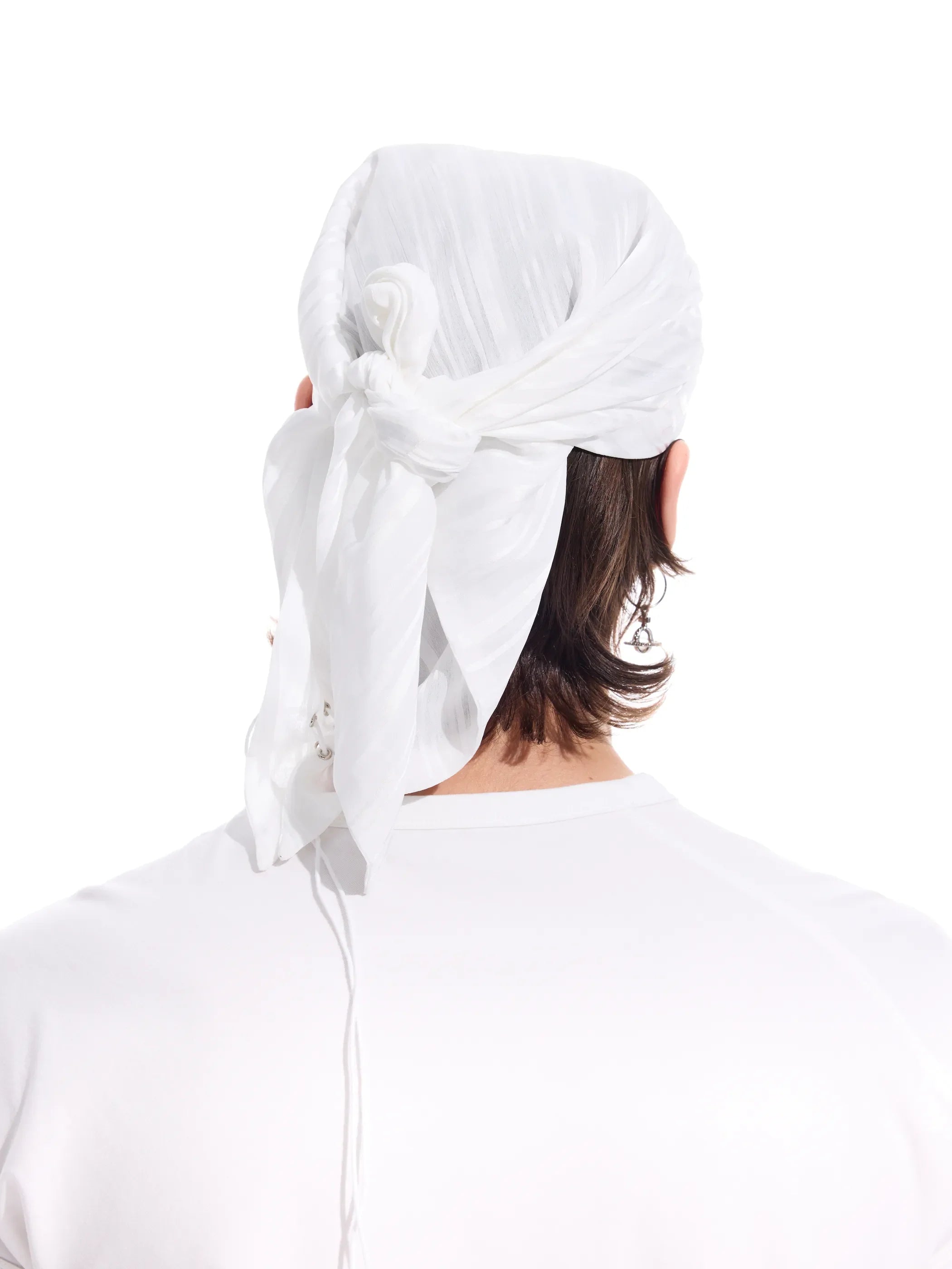 Striped detachable-chain bandana