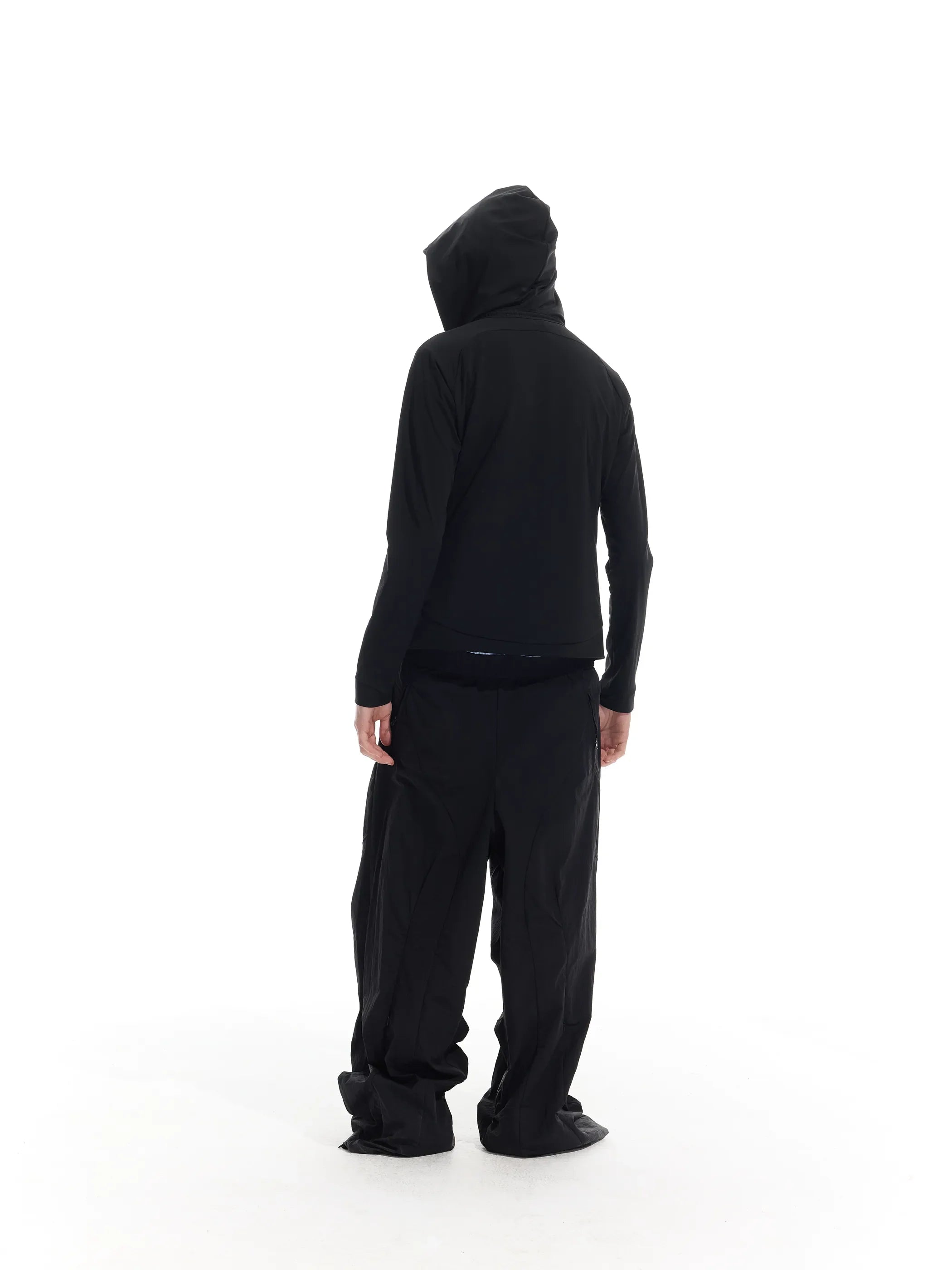 Model shot of UPF50+ Detachable Hood Sun Protection Jacket 8