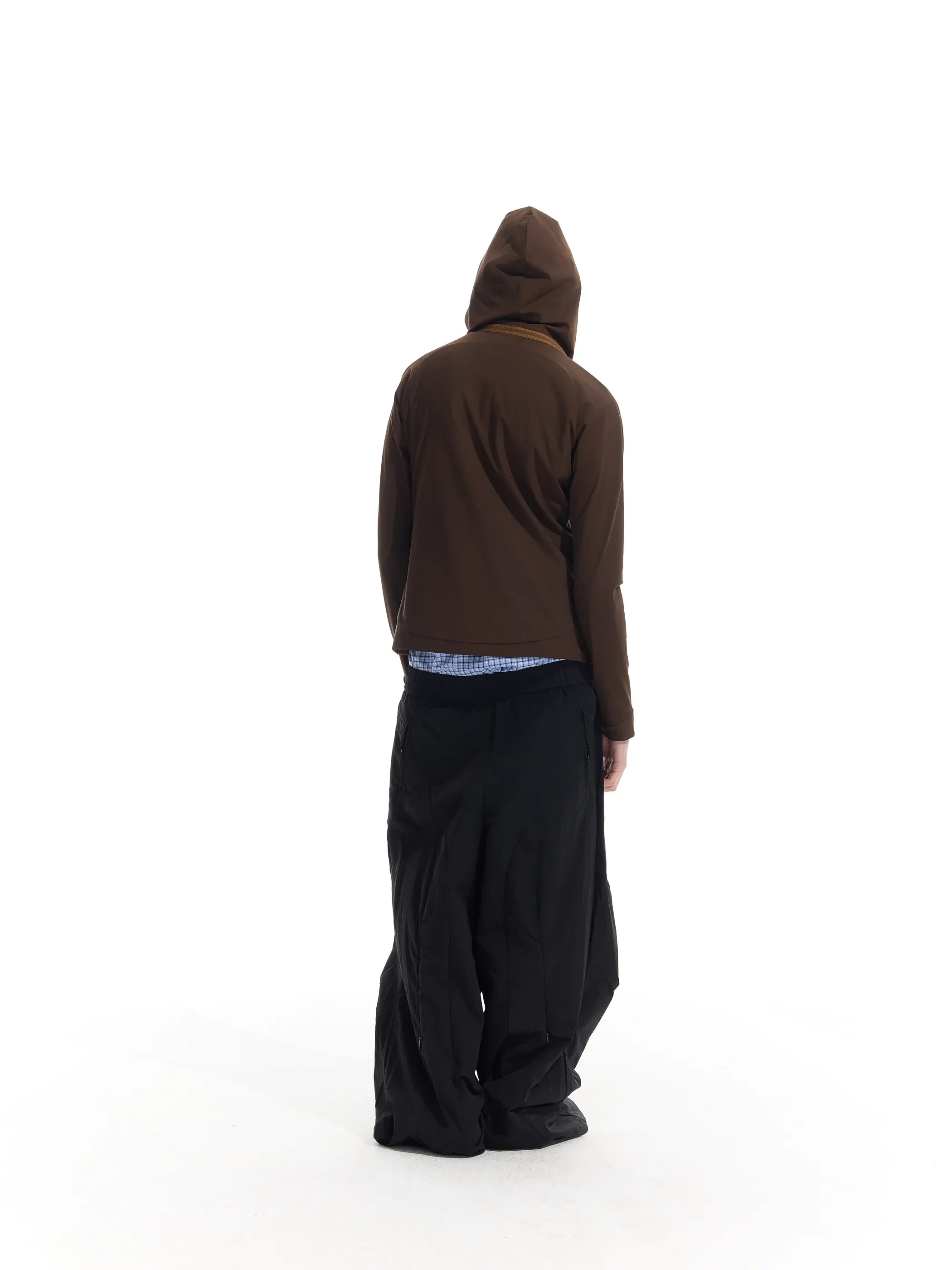 Model shot of UPF50+ Detachable Hood Sun Protection Jacket 9