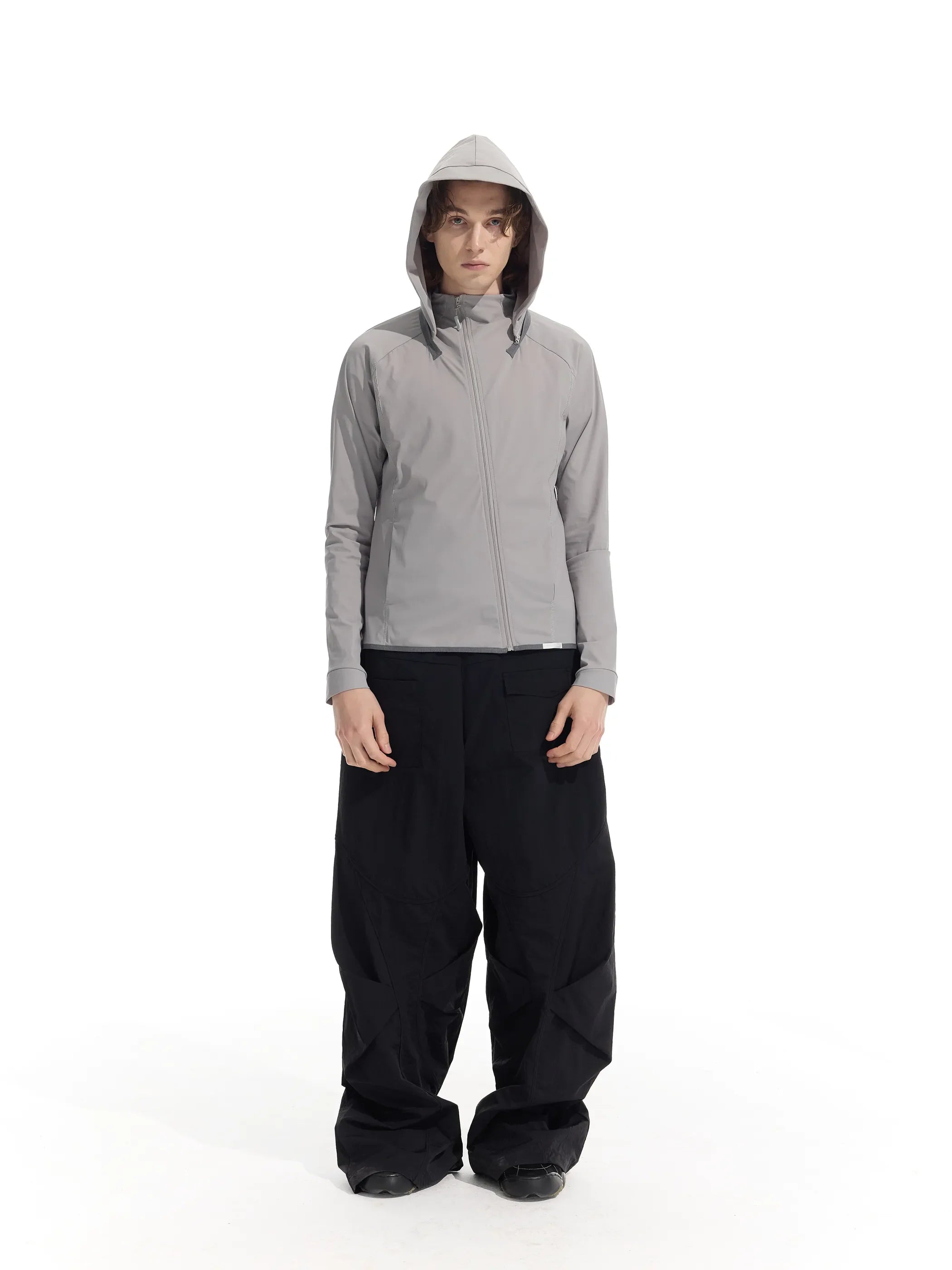 Model shot of UPF50+ Detachable Hood Sun Protection Jacket 2