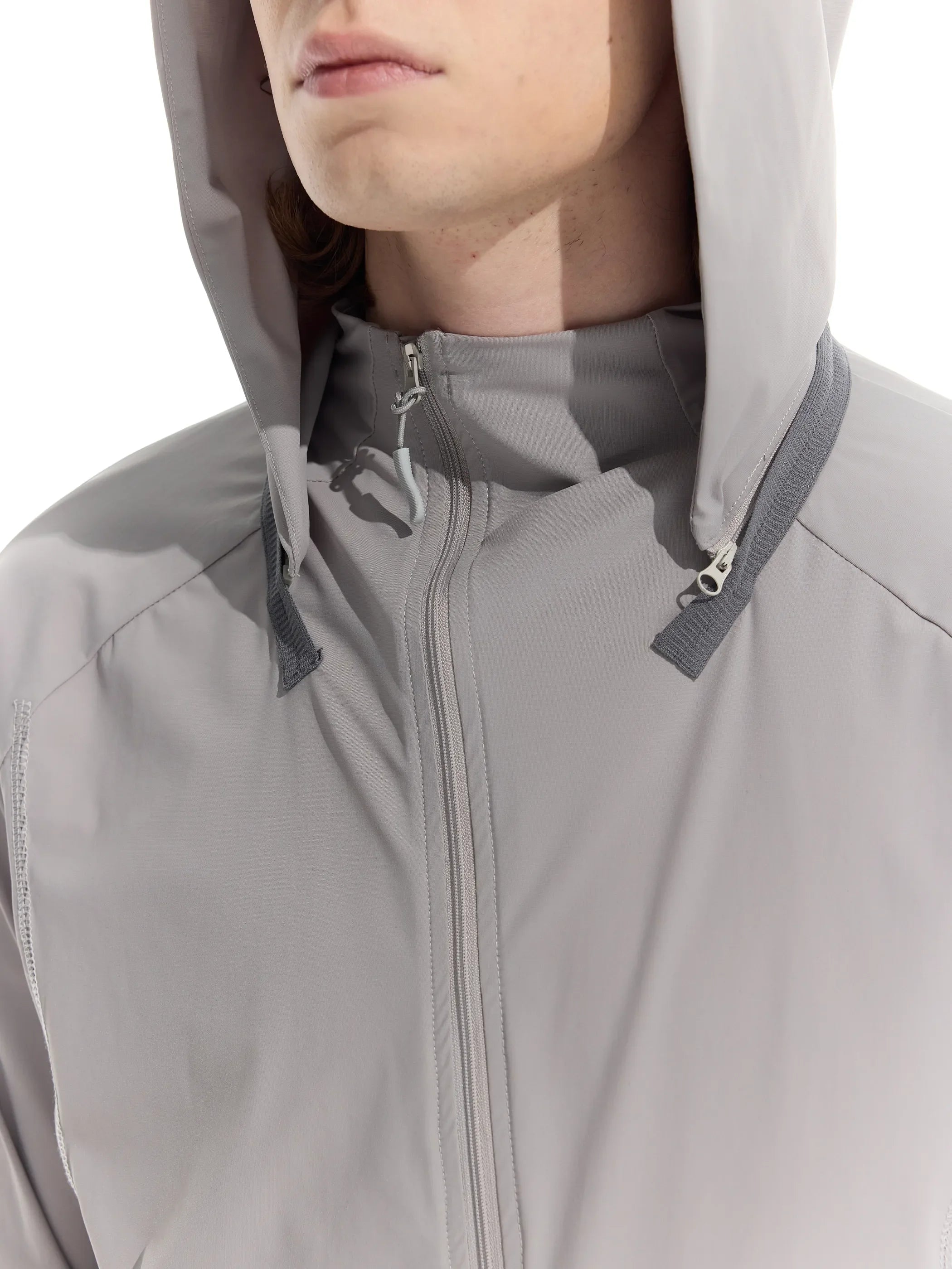 Model shot of UPF50+ Detachable Hood Sun Protection Jacket 4
