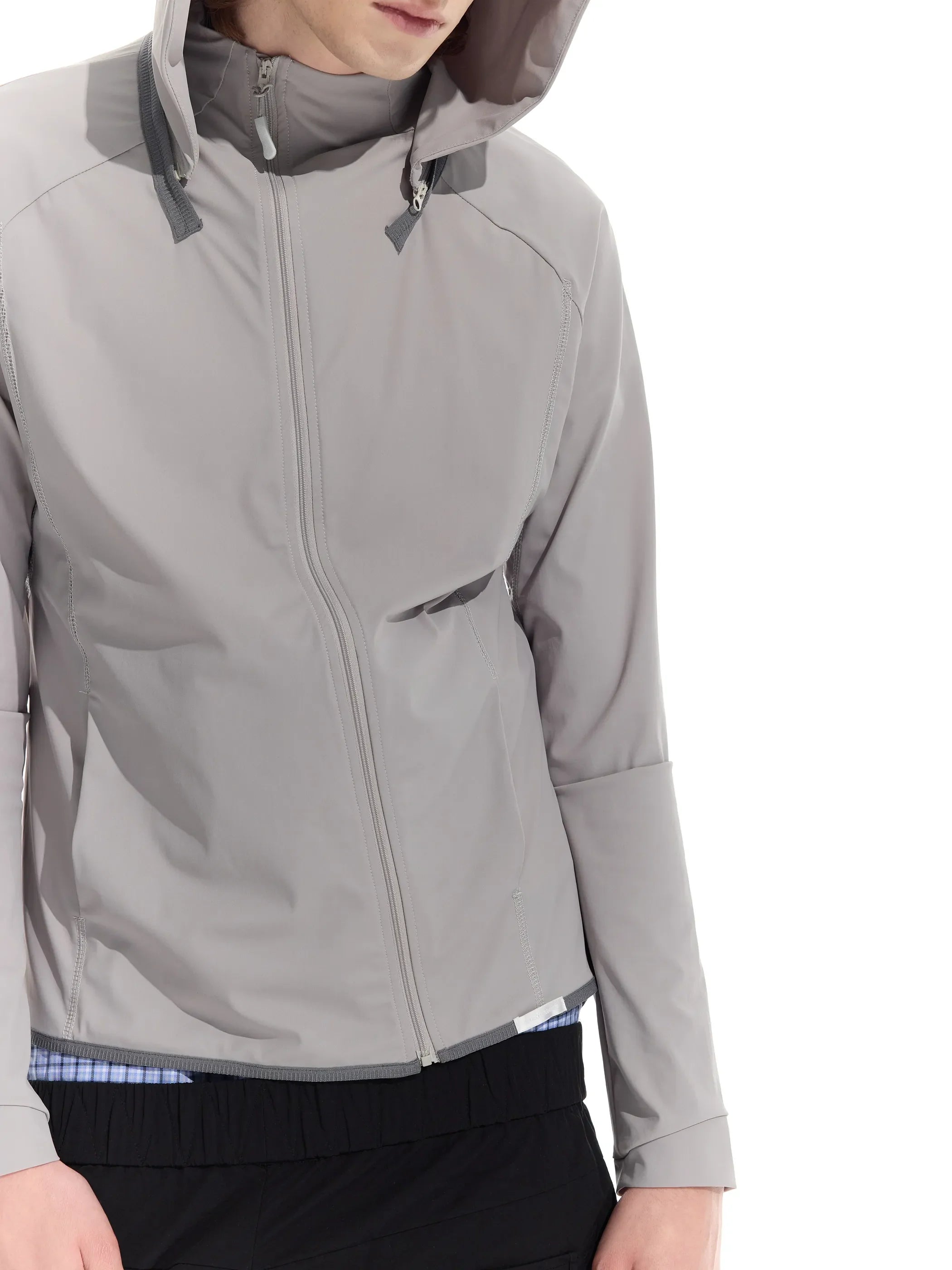 Model shot of UPF50+ Detachable Hood Sun Protection Jacket 5