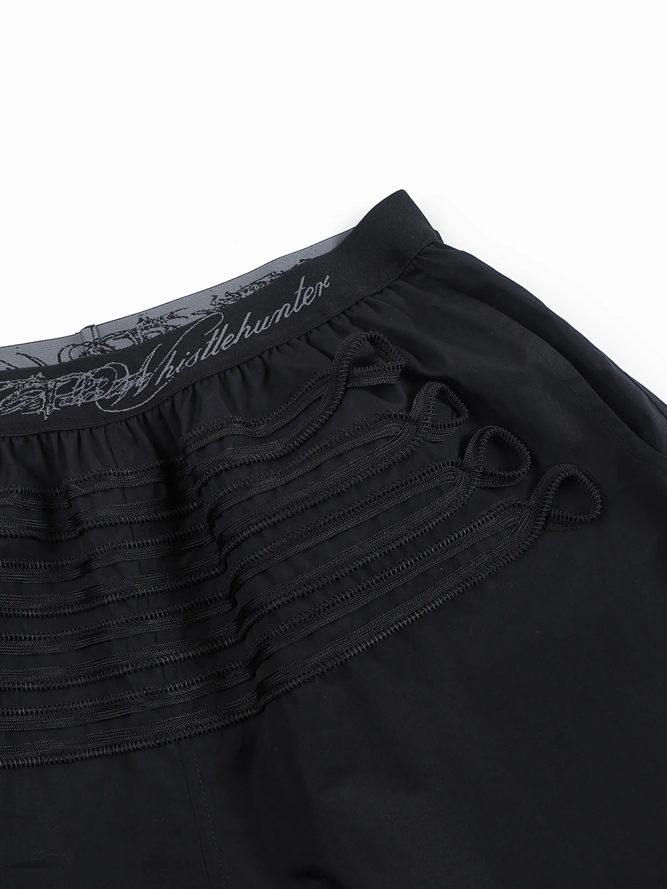 Court-style wind-resistant short pants